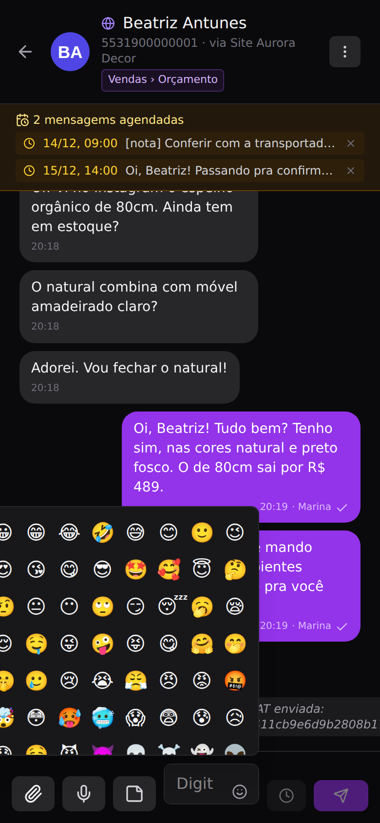 Responder, citar, encaminhar e reagir — Emoji